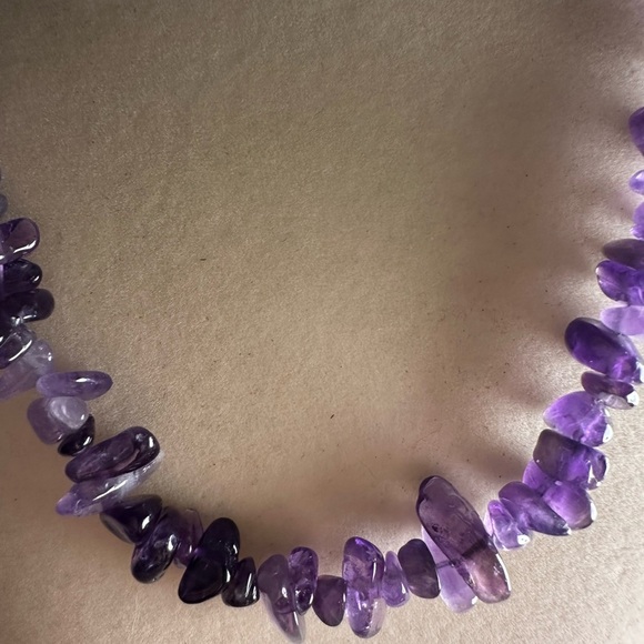 Amethyst Chips Beaded Necklace with Gold Tone Hardware - Picture 6 of 14